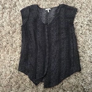 Joie black snake top